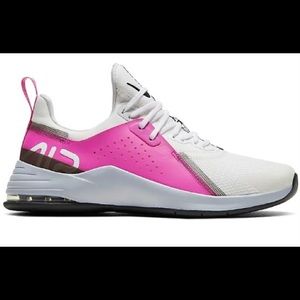 Nike Air Max Bella TR3. Women's Size 8.5